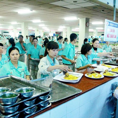 Đời sống công nhân khu công nghiệp đang được nâng cao?